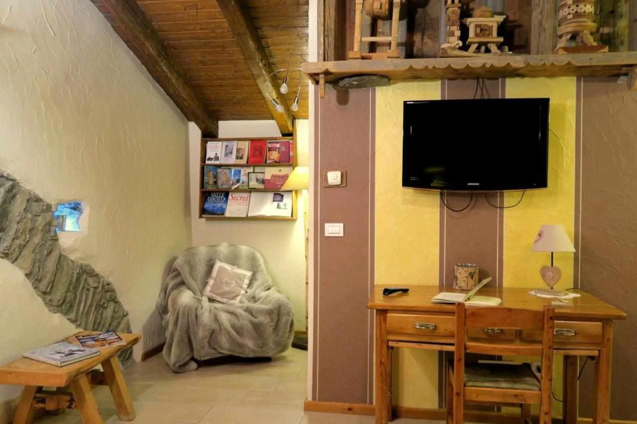 Romantica Suite Con Vasca Idromassaggio أَويستا المظهر الخارجي الصورة